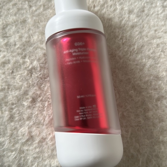 SpoiledChild O36+ ANTI-AGING TRIPLE-PEPTIDE MOISTURIZER - Picture 2 of 4